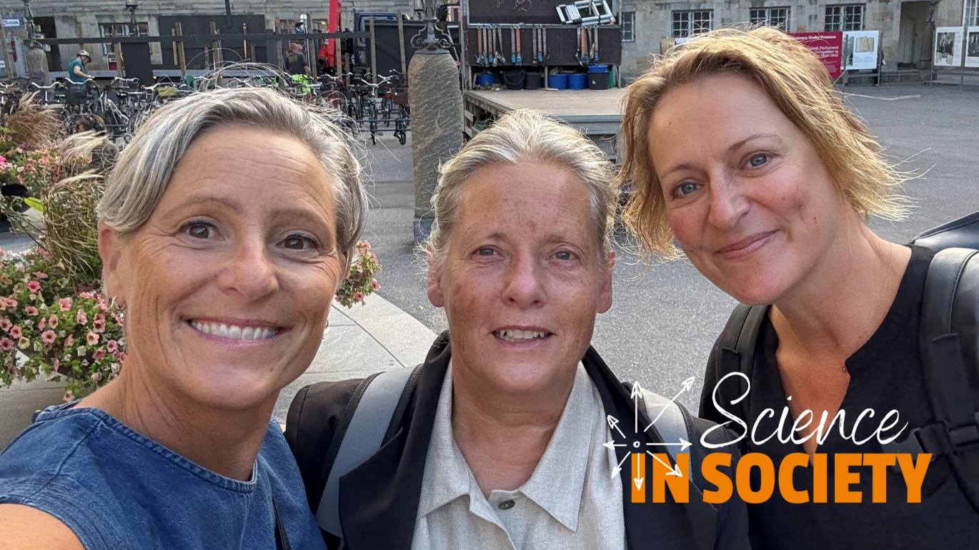 Cecilia Ramlau-Hansen recently took part in a panel debate at Christiansborg, using her fertility research to inform the political discussion. Pictured with fellow researchers Lone Schmidt from the University of Copenhagen and Anne Gaml-Sørensen from Aarhus University’s Department of Public Health.